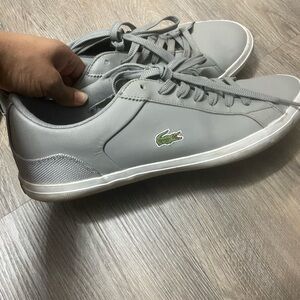 Lacoste Men's Light Gray Low-Top Sneakers with Green Crocodile Logo